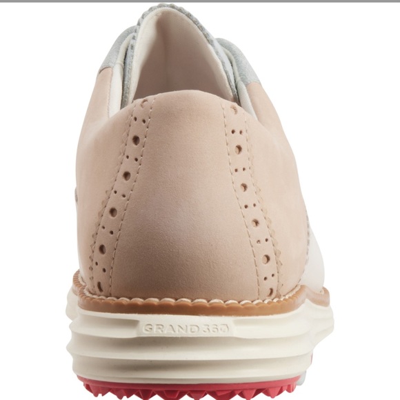 COLE HAAN
Leather Original Grand Shortwing Oxford Golf Shoes - Picture 6 of 8